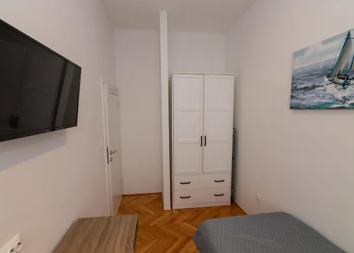 Apartman Teatro